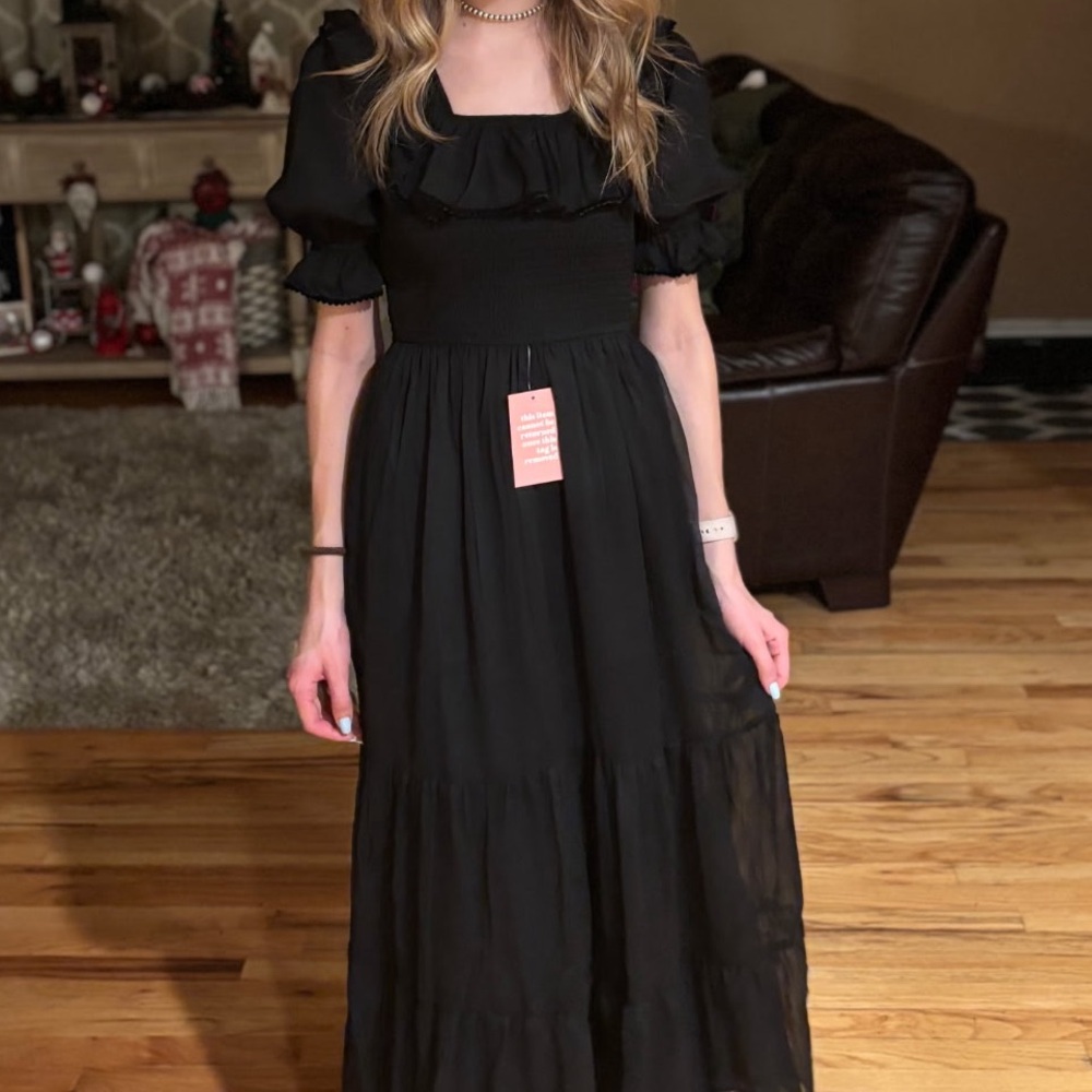 Black Ivy city dress